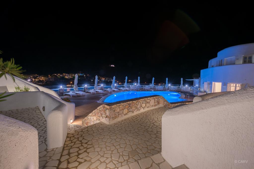 Aspalathras White Hotel Folegandros Town ภายนอก รูปภาพ