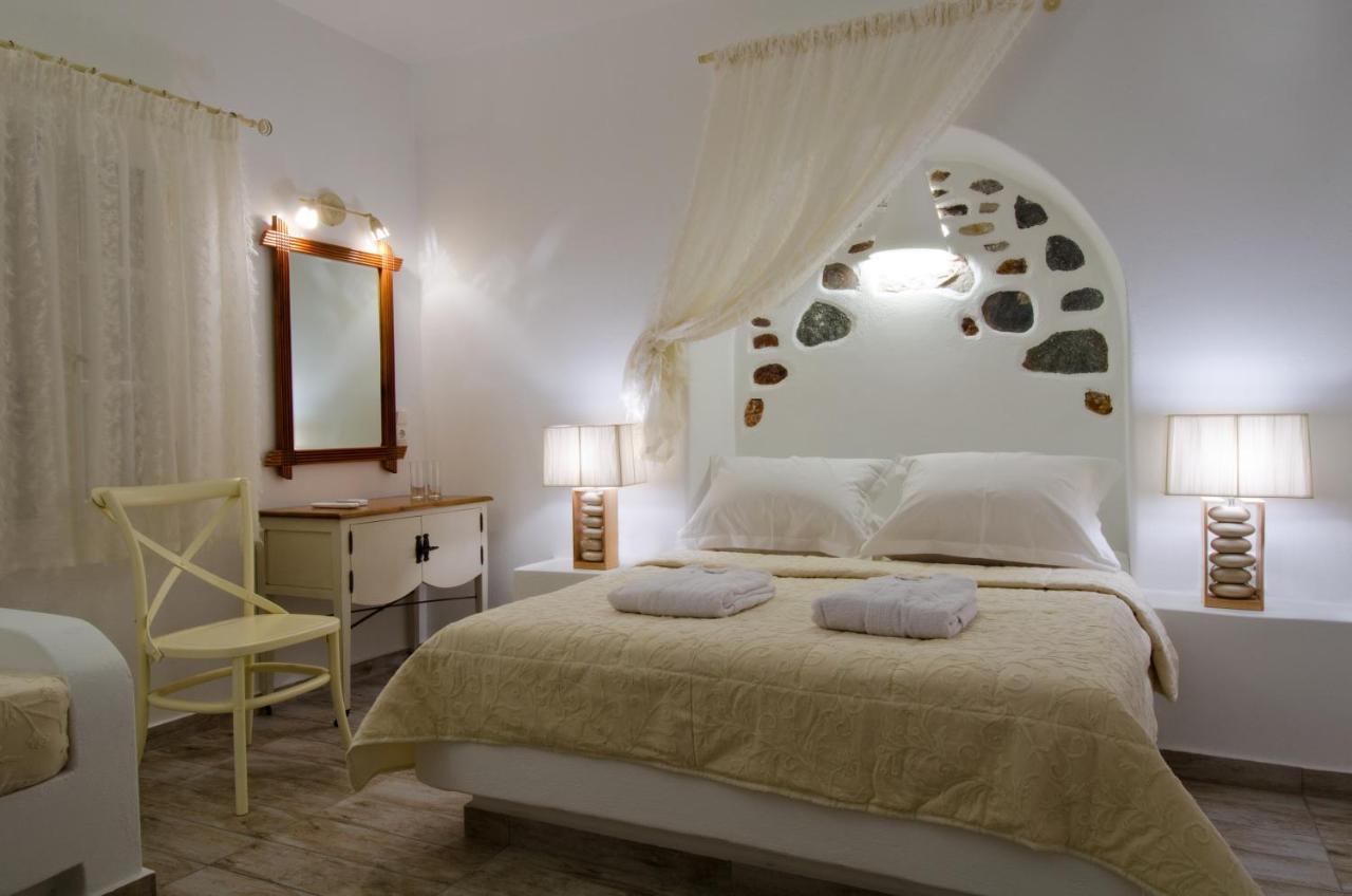 Aspalathras White Hotel Folegandros Town ภายนอก รูปภาพ