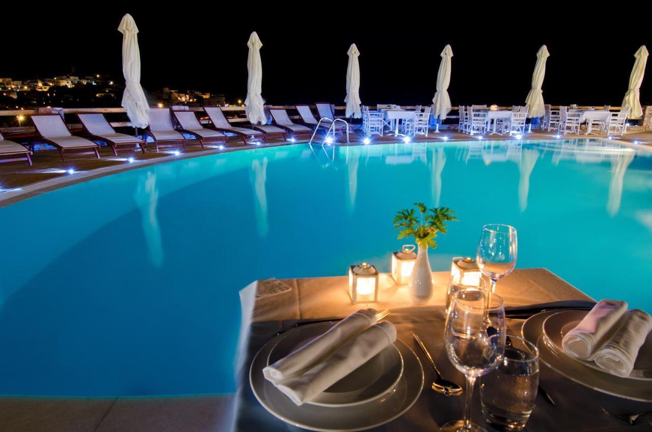 Aspalathras White Hotel Folegandros Town ภายนอก รูปภาพ