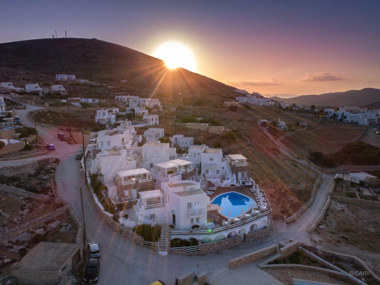 Aspalathras White Hotel Folegandros Town ภายนอก รูปภาพ